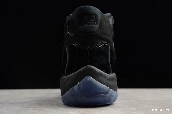 Cap 378037-005 and Gown Retro  378037-005 Jordan 11 0821